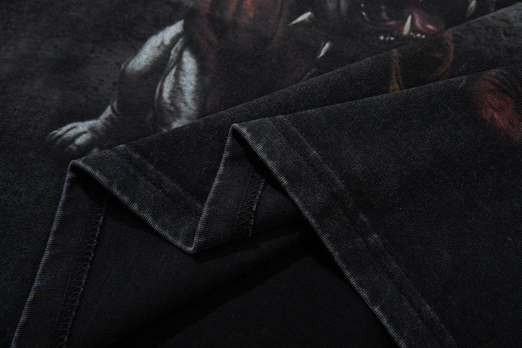 Majestik “Gridiron Champion” Bulldog Vintage Tee（Black）