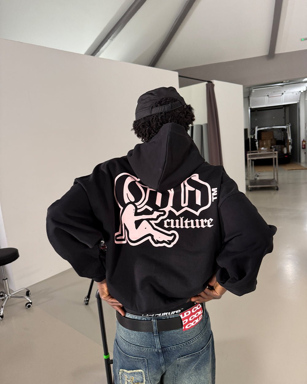 BANG BANG HOODIE BLACK