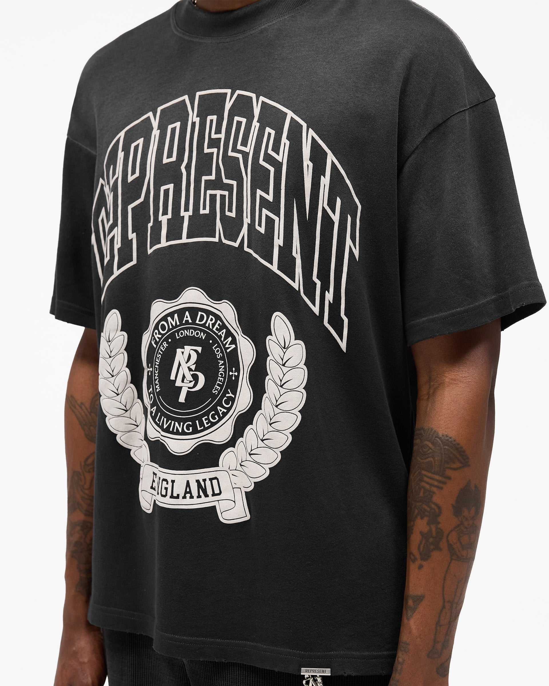 Legacy Crest T-Shirt - Stained Black